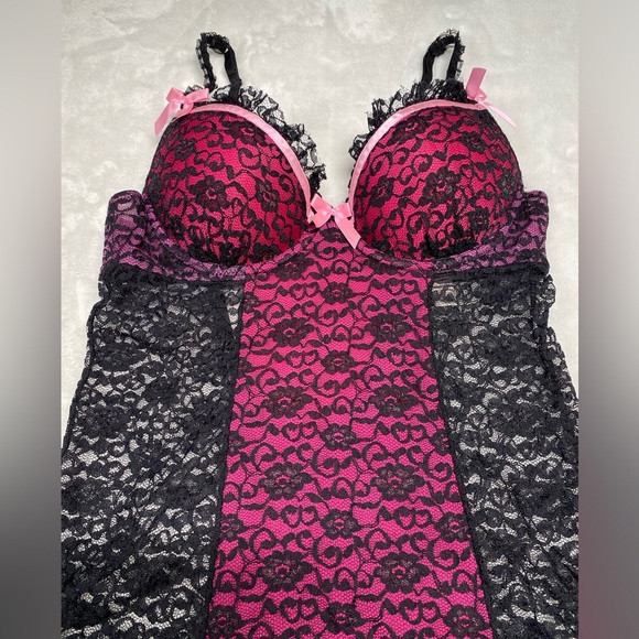 Women’s Victoria’s Secret 34B black pink lace mini babydoll - Picture 6 of 7